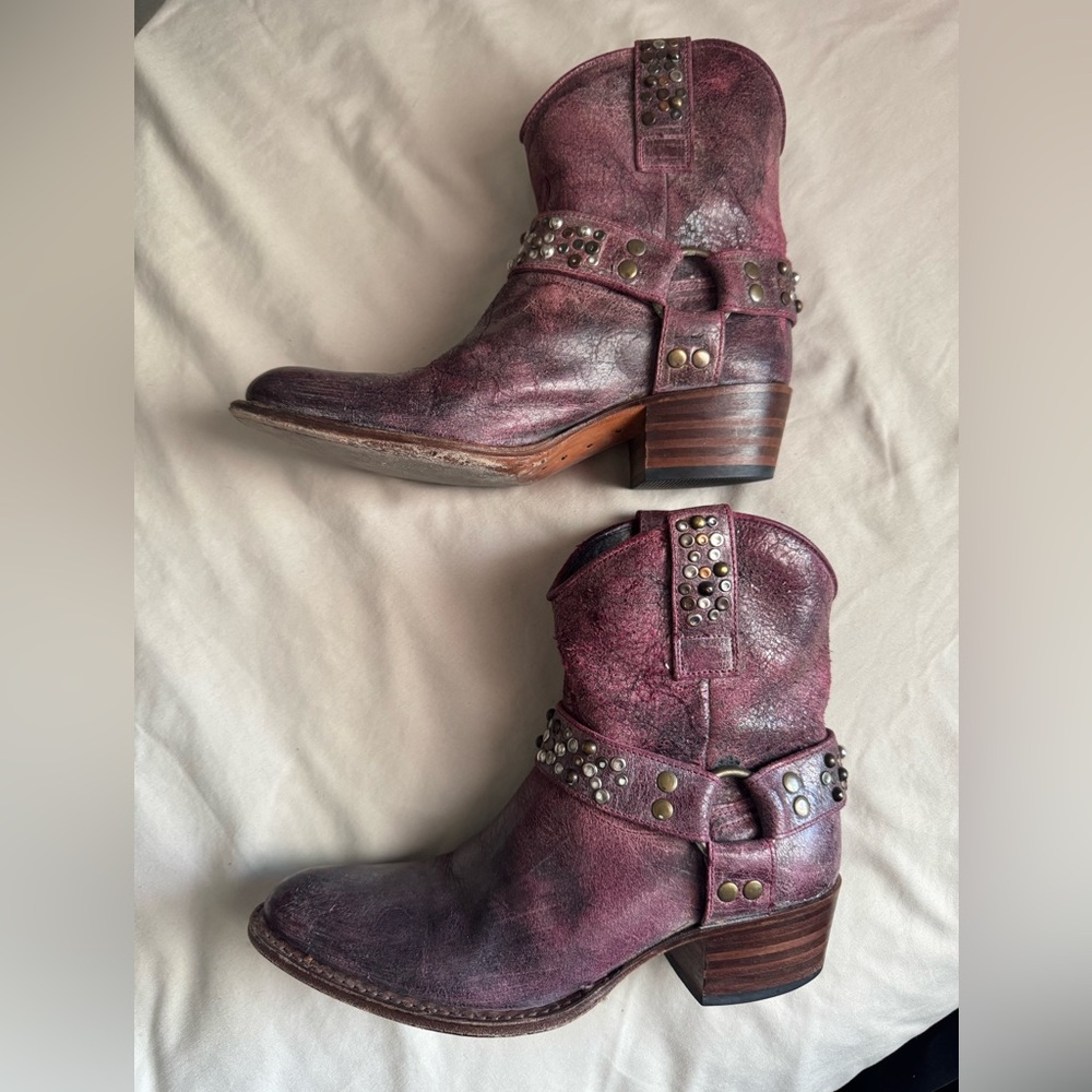 Frye Deborah Short Studded boot - Picture 3 of 8